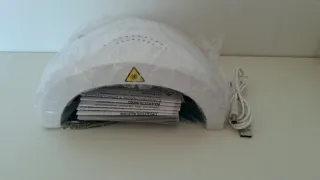 Lámpara LED-UV Medisana + Pintura Uñas + Pinceles