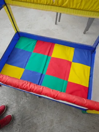 Parque de viaje cuna prenatal