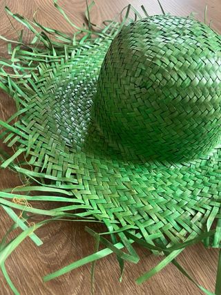 Sombrero de paja verde para carnaval