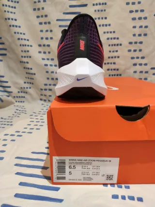 T. 37,5 Zapatillas W Nike Air Zoom Pegasus 39