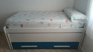 Cama nido blanca con cajones azules