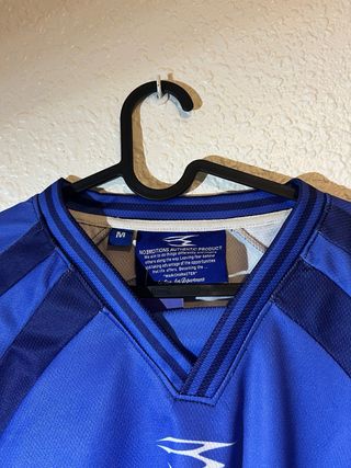 Camiseta manga larga Main Character 33