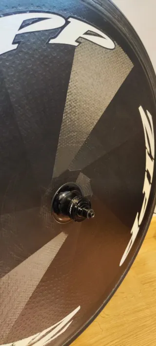 Rueda Lenticular Zipp Super 9