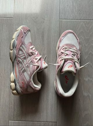 Zapatillas Asics rosa y blanco – súper cómodas