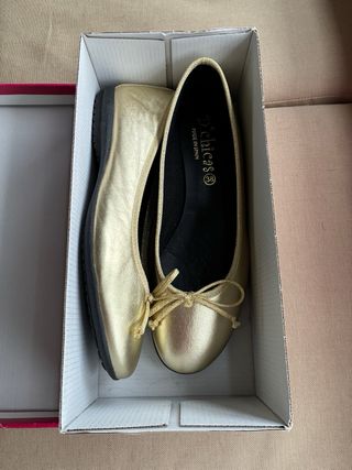 Bailarinas D'chicas Piel Talla 38 Doradas Aviñó