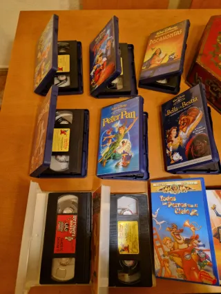 Lote Películas Disney VHS (Español)