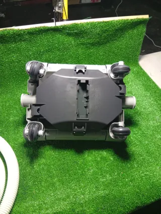 Robot Limpiafondos Intex Piscina