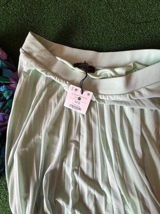 Conjunto faldas y variados