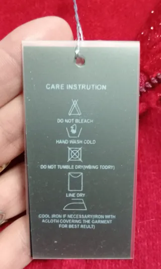 Chaleco de punto NUOPAI en color rojo