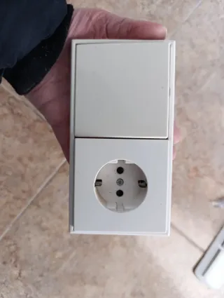 Mecanismos eléctricos varios