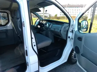 Renault passenger 2008