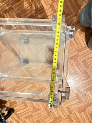 Mesa auxiliar metacrilato con ruedas