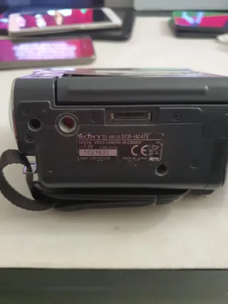 Videocámara Sony DCR-HC47E Gris