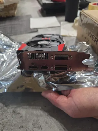 Tarjeta Gráfica ASUS