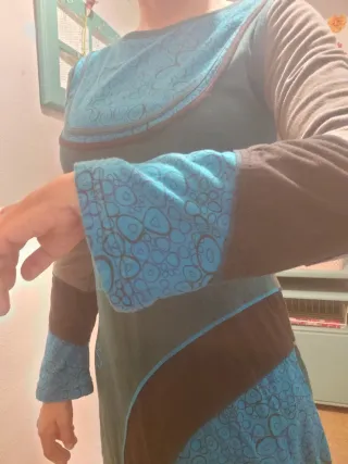 Vestido estampado floral azul y verde