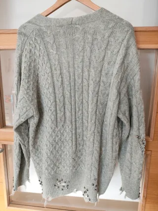 Cárdigan ZARA gris tachuelas