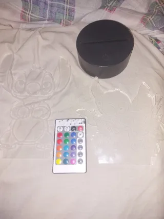 Lampada LED Stitch con telecomando