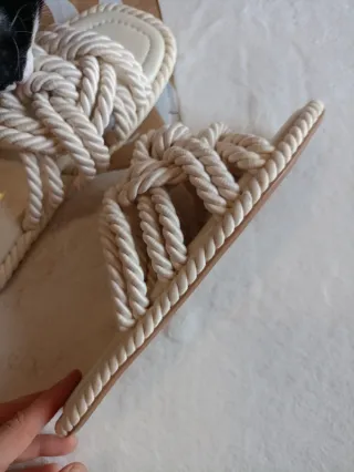Sandalias Zara sin estrenar