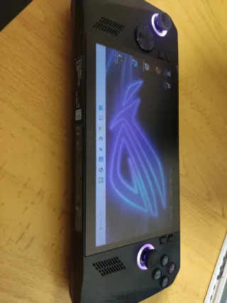 Console portatile Asus ROG Ally X in ottime condizioni