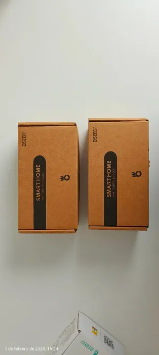 Base enchufe e interruptor doble Wifi