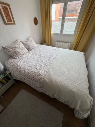 Cama 150x190 Flex + Base tapizada