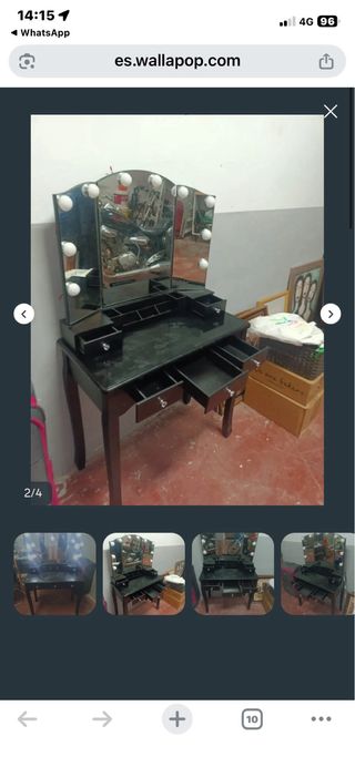 Tocador negro con espejo y luces