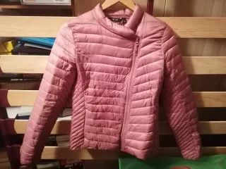 Parka rosa acolchada mujer