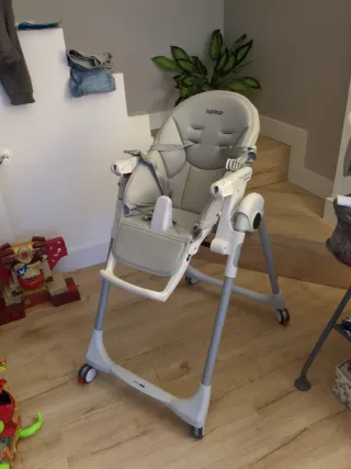 Trona Peg Perego Reclinable Bebé
