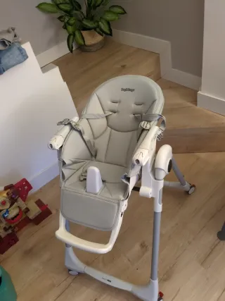 Trona Peg Perego Reclinable Bebé
