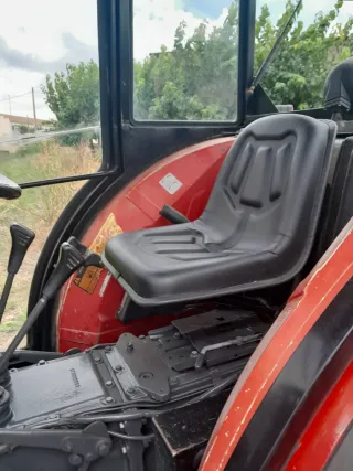 Tractor Massey Ferguson 154F
