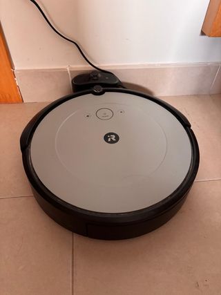 Robot aspirador iRobot Roomba basico