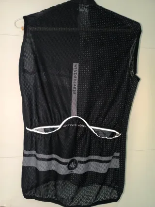 Chaleco cortavientos negro