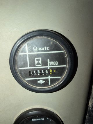 Retroexcavadora MF 516 Mini cargadora jcb case