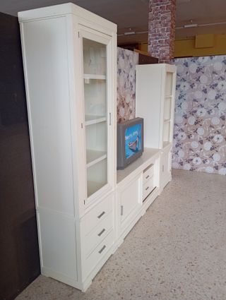 Mueble de salón comedor blanco envejecido