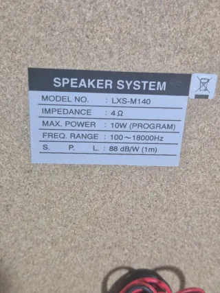 Altavoces Speaker System Marrón y Plata