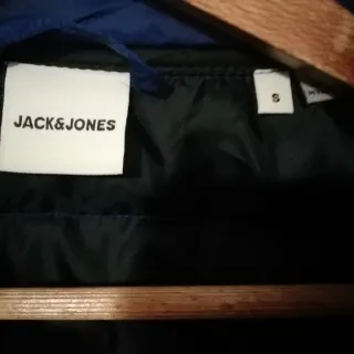 Chaleco Jack & Jones azul y negro