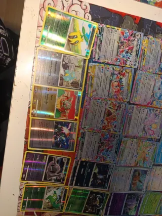 Lotto carte Pokémon Evoluzioni Eevee Umbreon