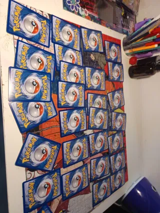 Lotto carte Pokémon Evoluzioni Eevee Umbreon