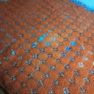 Colcha tejida lana naranja