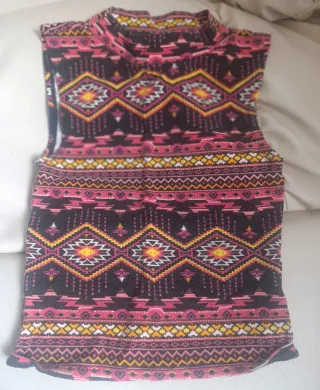 Camiseta sin mangas con estampado étnico