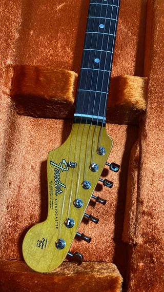 Fender Stratocaster American Vintage II 65 red