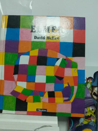 Elmer. Un cuento - Elmer (Spanish Edition)