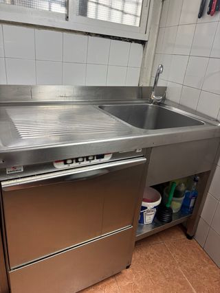 Lavavajillas profesional Sammic Precio : 1.500€