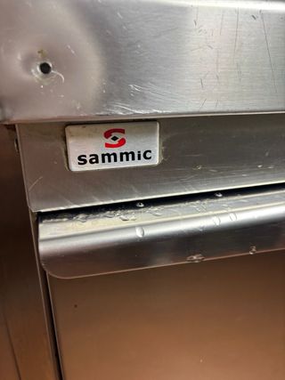 Lavavajillas profesional Sammic Precio : 1.500€