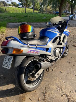 Kawasaki ZZR 600