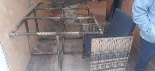 Mesa de jardín ratán marrón y gris