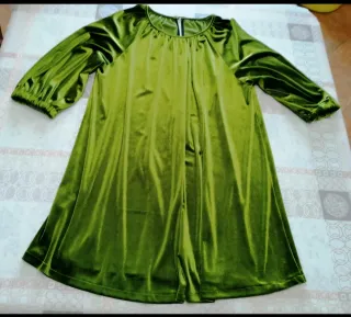 Vestito verde in velluto