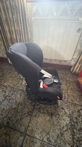 Silla de coche negra