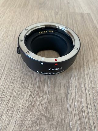 Adaptador Canon EF-EOS M