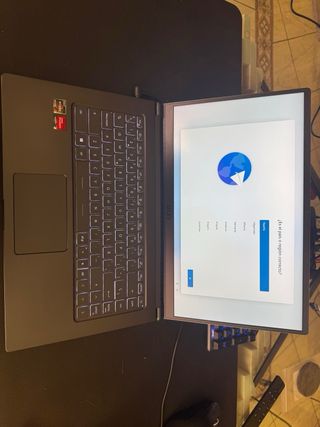 MSI Modern 15 A5M-009XES Portátil Gris